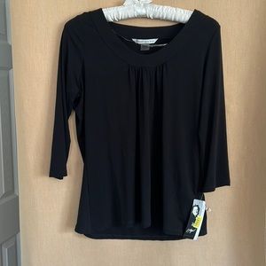 Nice 3/4 shirt sleeves